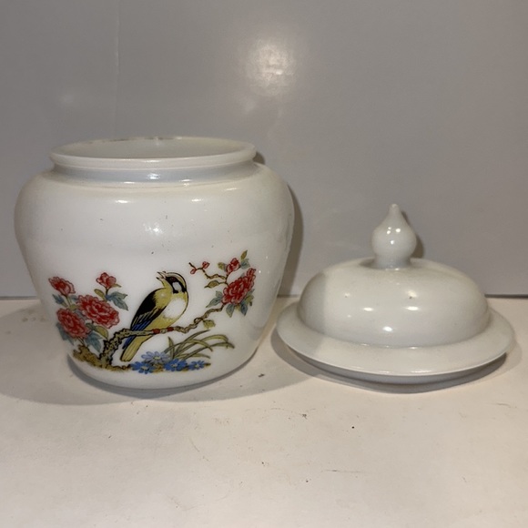 Vintage Avon Milk Glass with Lid Yellow Bird and Floral Design - Picture 2 of 6